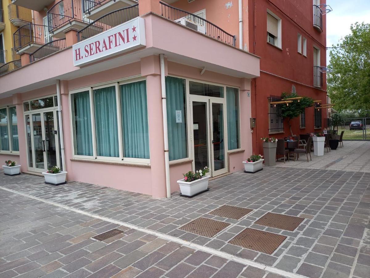 Hotel Serafini ميسانو ادرياتيكو المظهر الخارجي الصورة