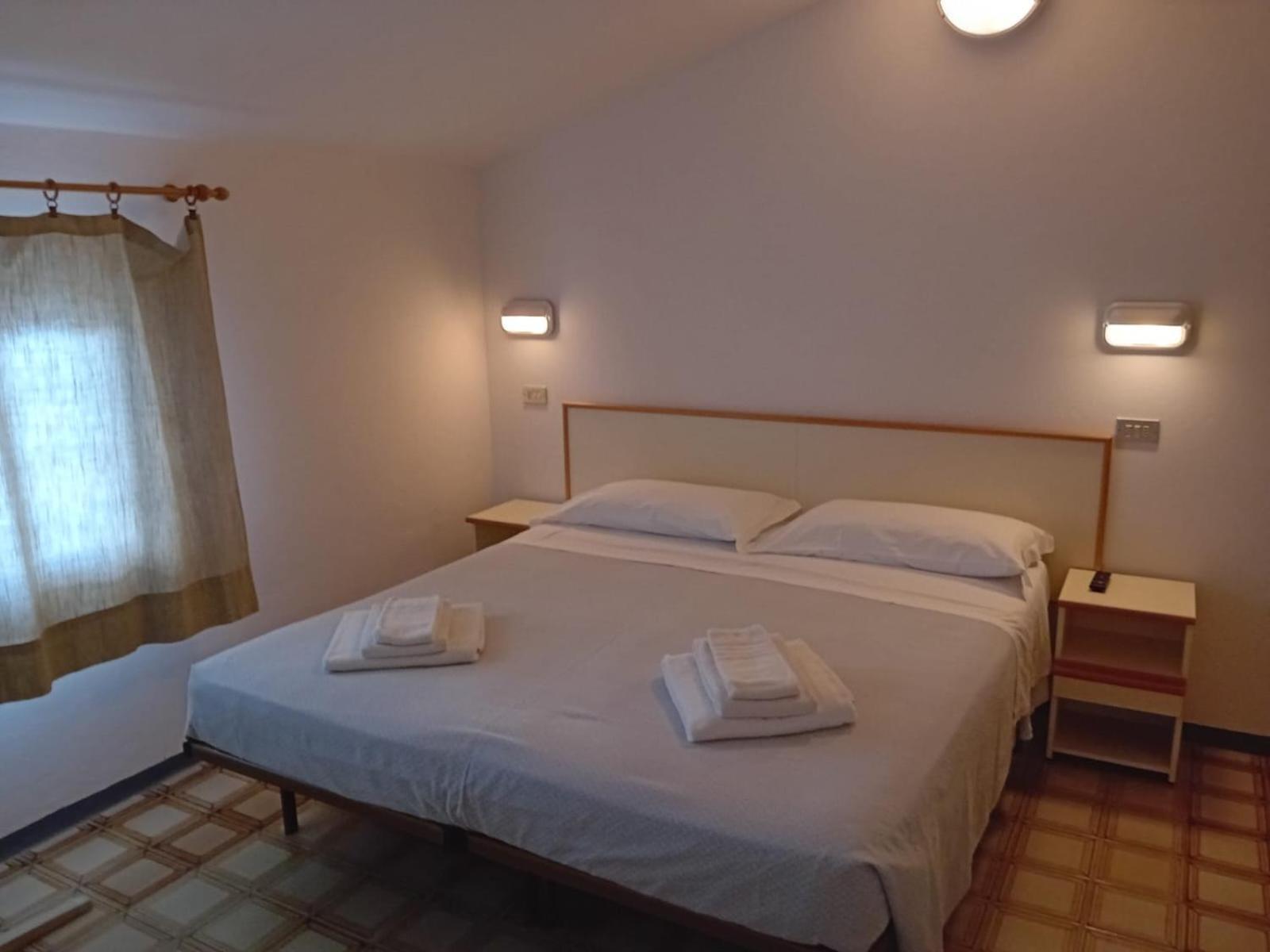 Hotel Serafini ميسانو ادرياتيكو المظهر الخارجي الصورة